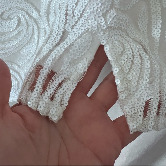 NWT Lulu’s Madina White Sequined One Shoulder Bodycon Dress size Small - Picture 9 of 16